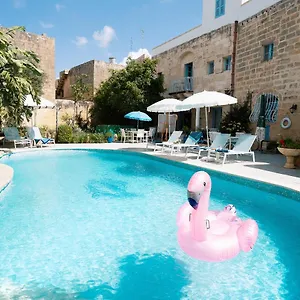 rest-restore-explore-an-exclusive-stay-in-malta.qawrahotelsmalta.org/